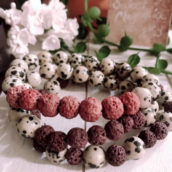 Dalmatian Jasper stone lava diffuser stretch bracelets - Picture 2 of 9